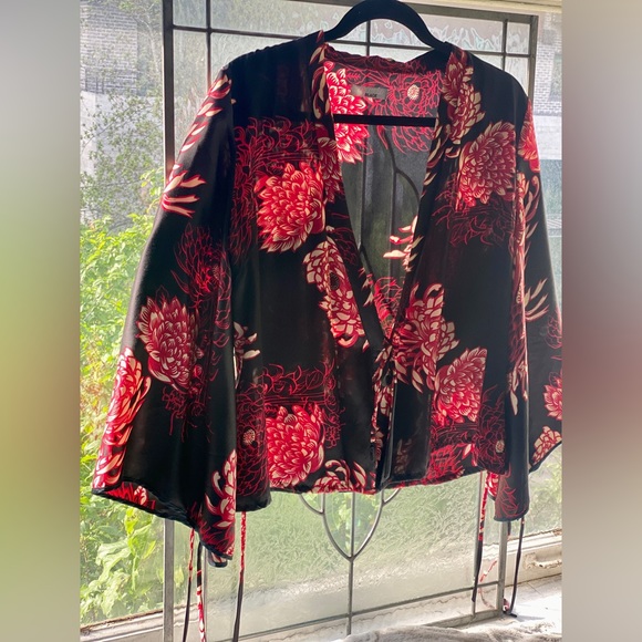 Vintage Silk Short Kimono - Picture 1 of 13